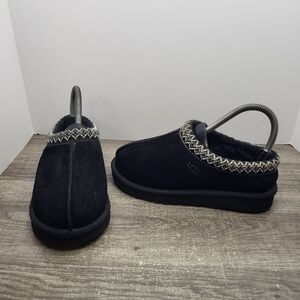 UGG Women's Tasman Black Slippers Women's Size 5 Shoes